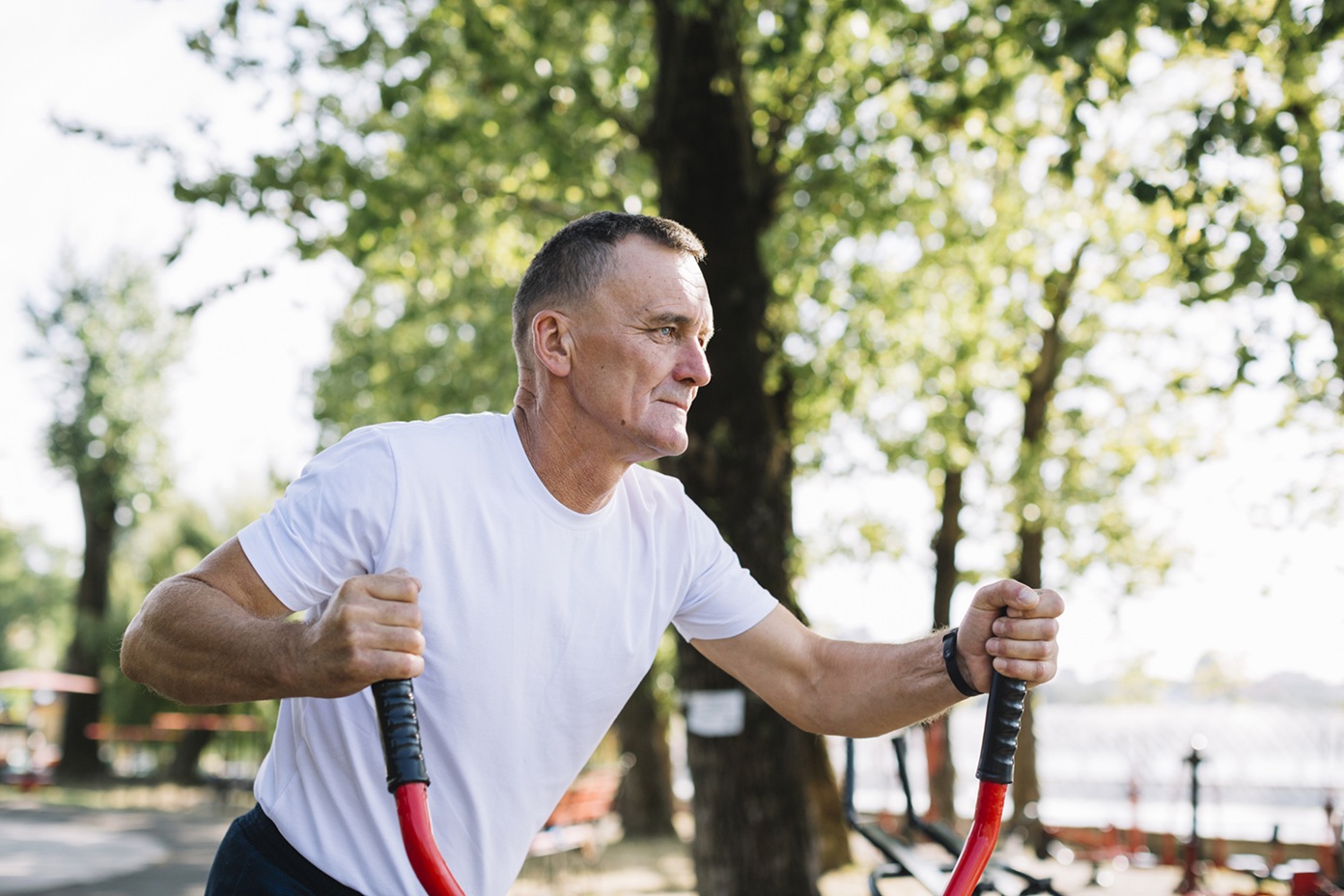 Discover the 5 warning signs of low testosterone levels. Take the first step to regain your vitality at Miami Lakes Medical Center.