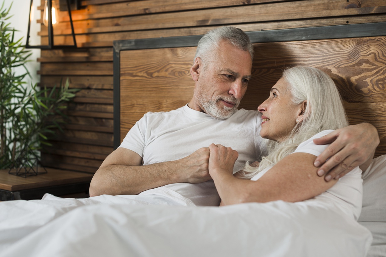 Miami Lakes Medical Center offers the solutions you need to address erectile dysfunction and navigate changes in men’s sexual health from 40 to 60.